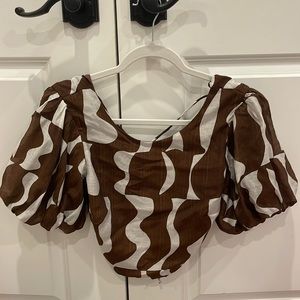 Brown puff sleeve top